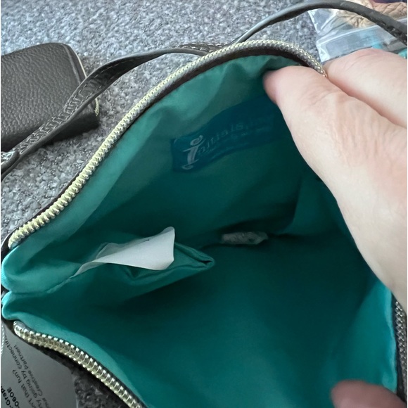 Matching clutch and wallet in pebble gray - Picture 2 of 3